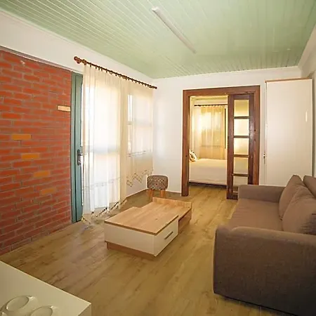 Paradise Imroz Butik Hotel